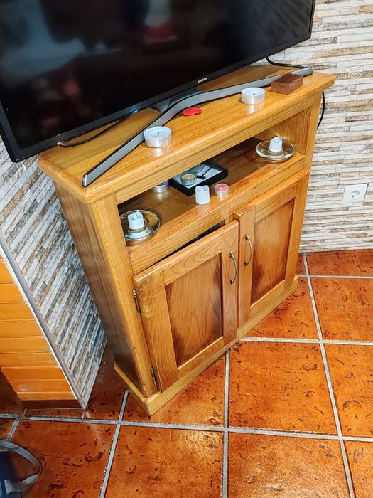 Mesa de TV ,  de entrada ou de apoio
