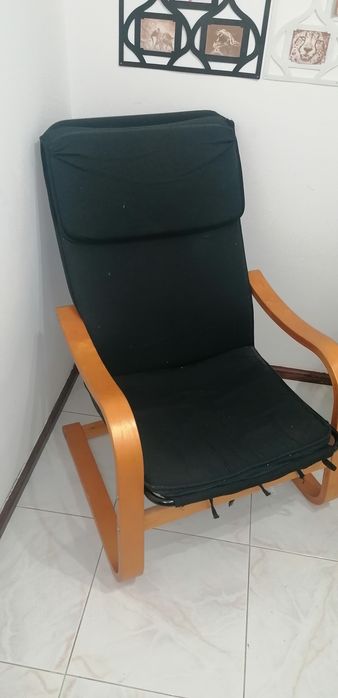 Poltrona de madeira