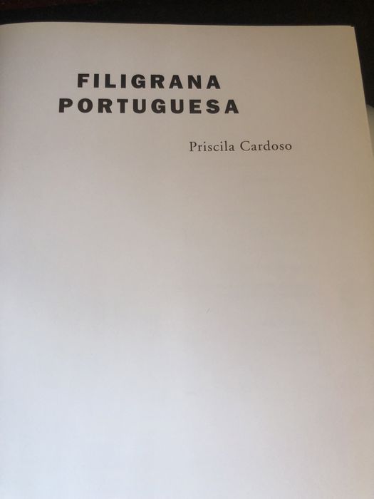 Livro de Filigrana Portuguesa de Priscila Cardoso
