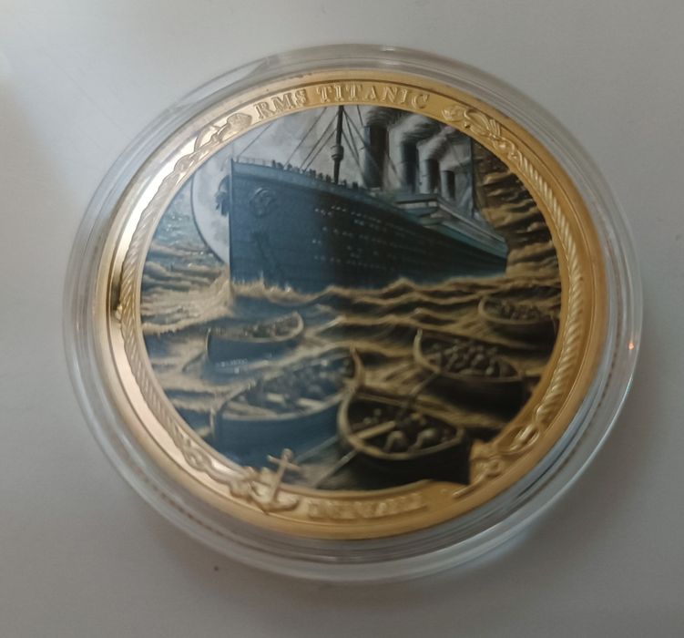 Moneta kolekcjonerska o tematyce RMS Titanic + stojak