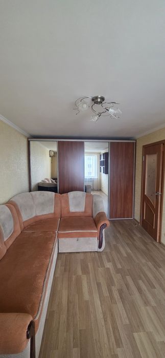 Оренда 1 кімнатної кв.по вул.Олімпійській ( Космос)