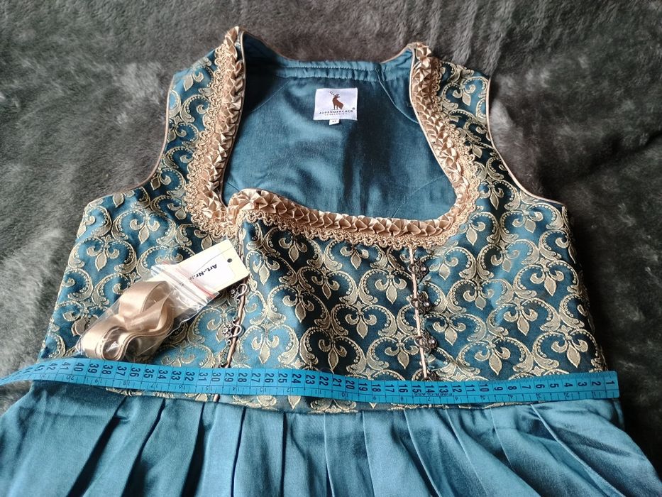 Tradycyjny kostium bawarski dla dorosłych Alpenmarchen