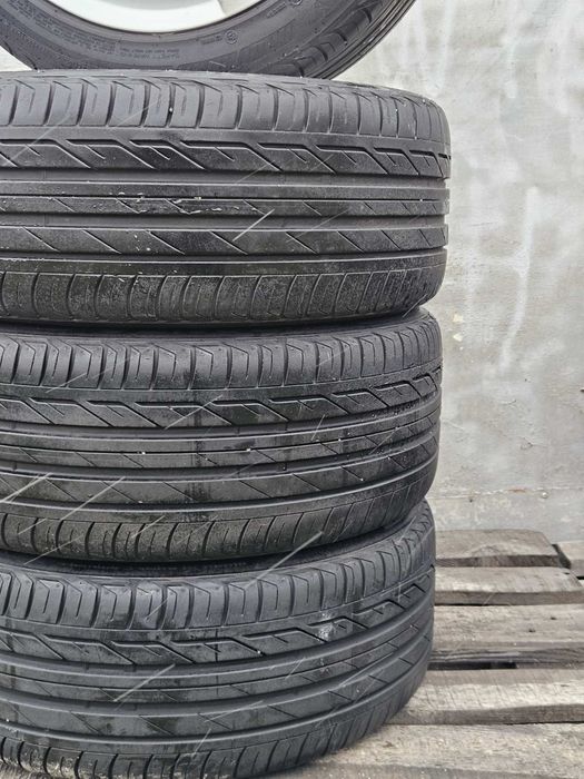 225.45.R17 Bridgestone Резина літня Bridgestone 225/45/17