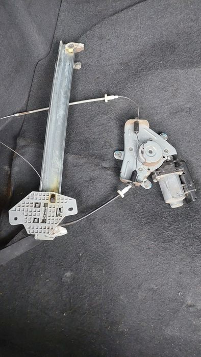 Трапеція склопідйомника Hyundai accent