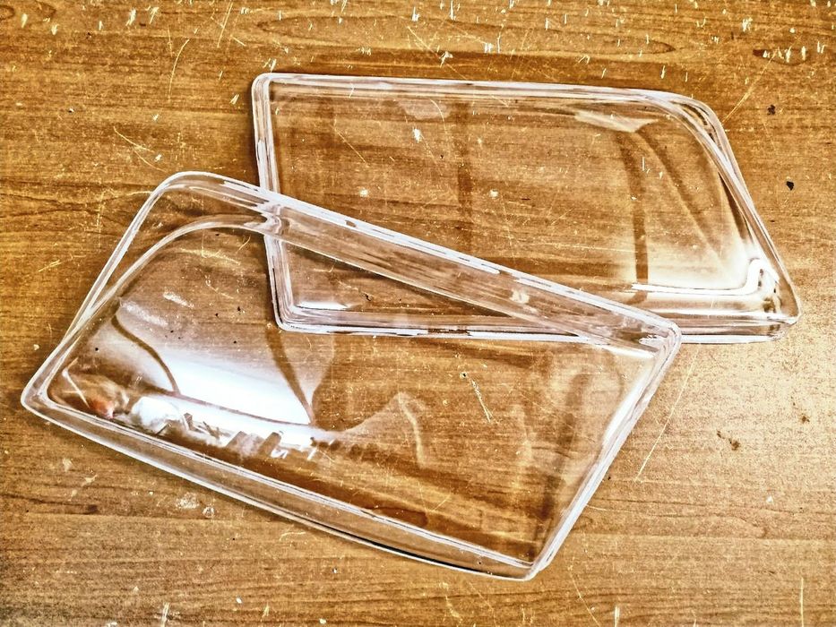 Audi A6C4 LT35 80B4 Volkswagen T4 Стекло фар фары скло прозрачные фари