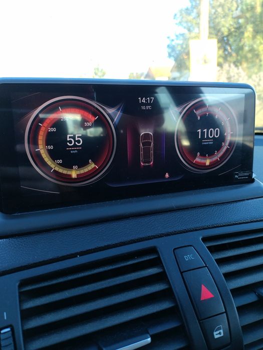 BMW  116D 1.9 equipado com android auto