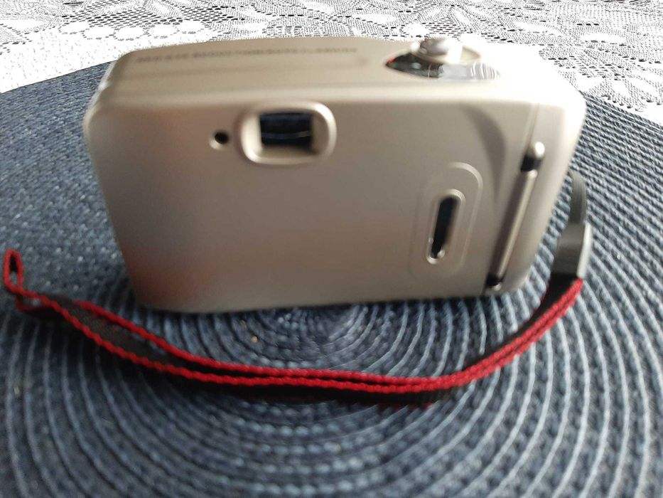 Sprzedam aparat analogowy Exakta top3 jak nowy