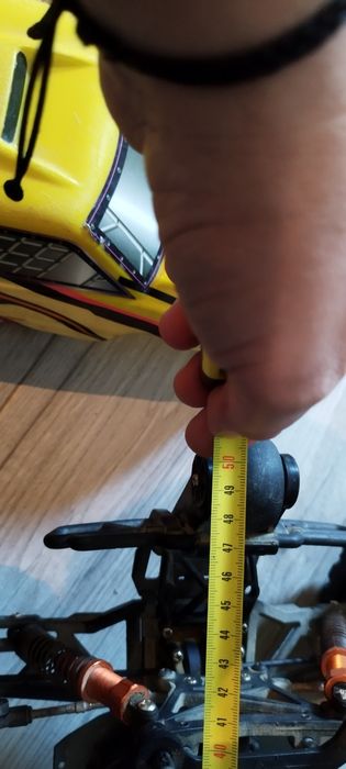 Carro telecomandado brushless