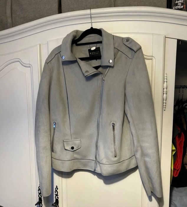 Damska kurtka ramoneska Mohito 42