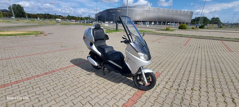 Benelli adiva 125cm włoski duży skuter z dachem cena do soboty