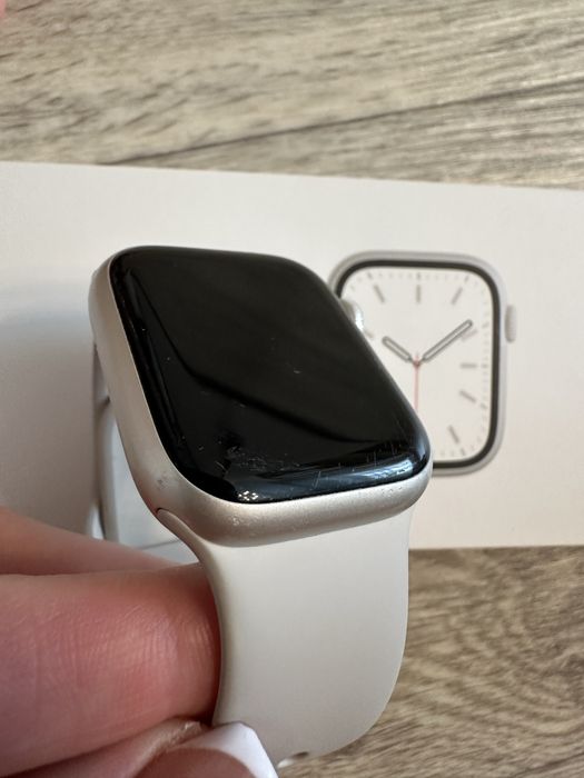 Оригінальні Apple Watch Series 7 GPS 41 mm бежеві