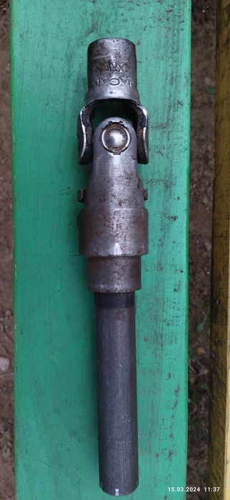 Рульовий карданчик Пежо 206