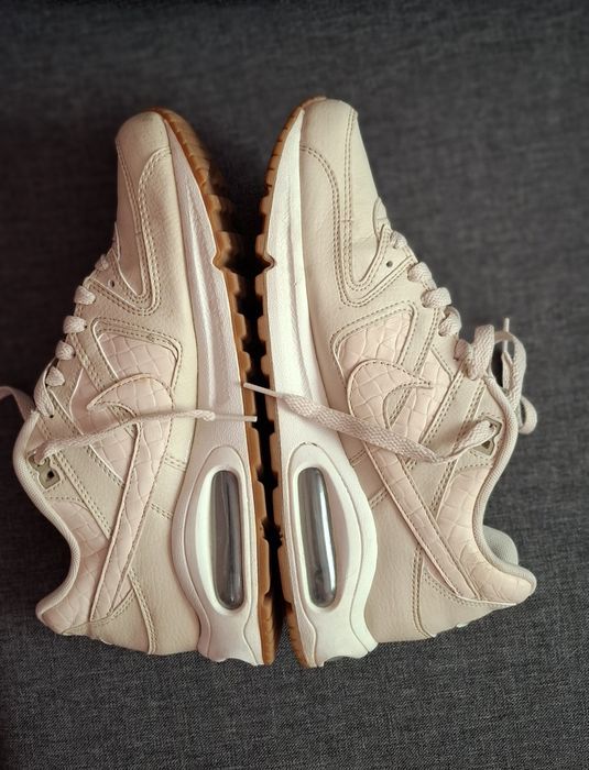 Nike Air max command  41 skóra naturalna kod  718896-100