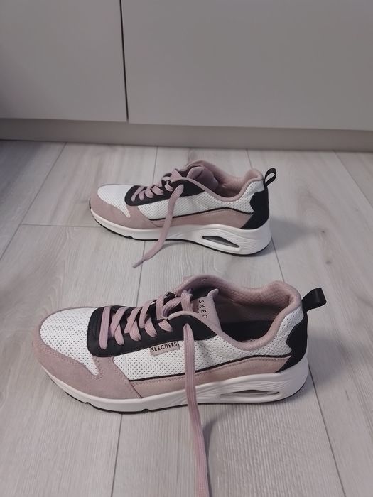 Кросівки жіночіSkechers ,39р