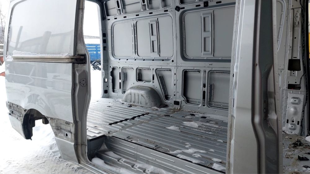 Кузов Mercedes sprinter 907 ,910