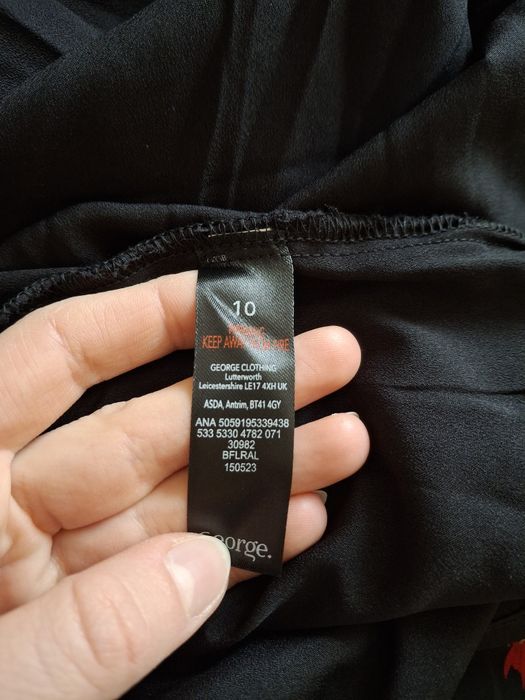 Sukienka damska czarna