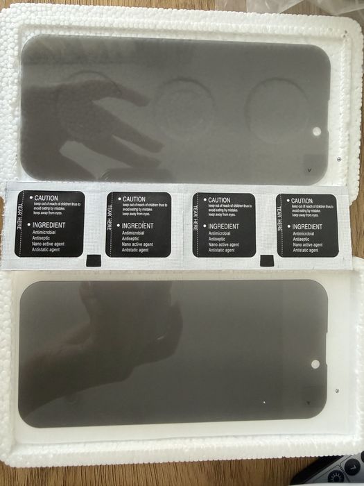 Скло антишпіон iphone 16pro
