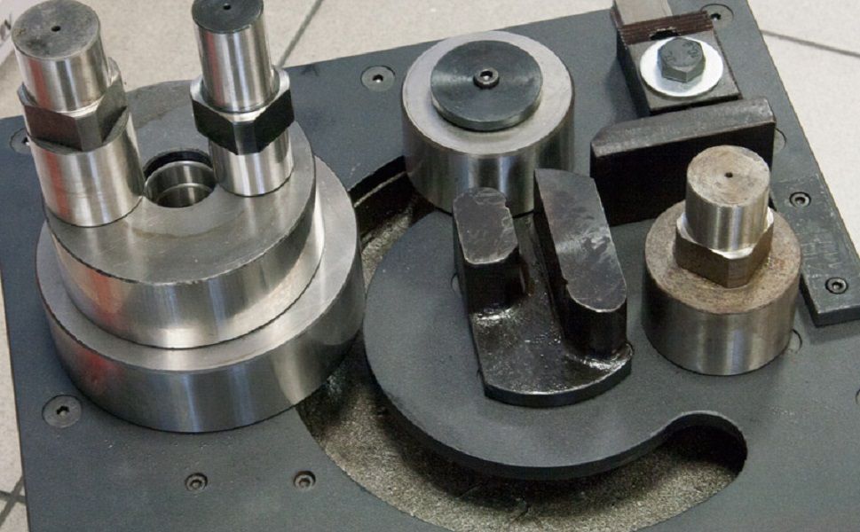 Giętarka zaginarka prętów zbrojeniowych 25mm OTTENSTEN