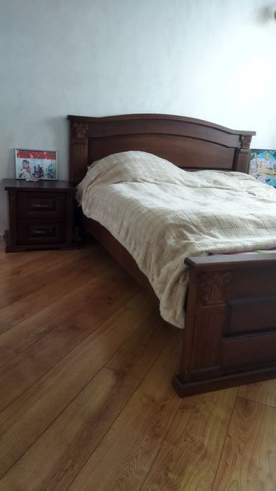 Ліжко двоспальне з масиву дуба,ясеня  (дерев'яне)