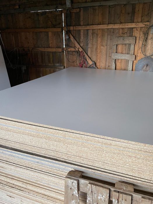 Plyty  meblowe podkladowe