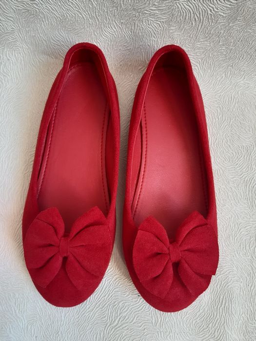 Червоні балетки  для дівчинки  34р устілка 21.5см