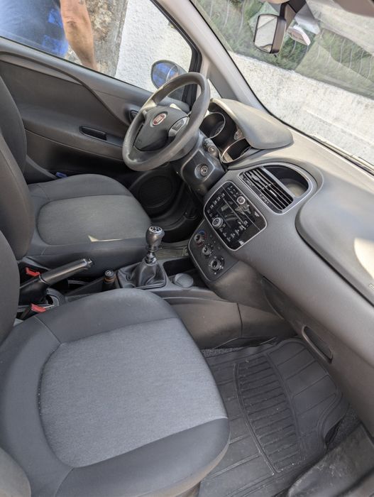 Fiat Punto 1.2 Attractive 67 mil km