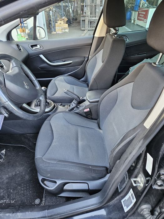 Peugeot 308 SW 1.6 16V VTi de 2012 para peças