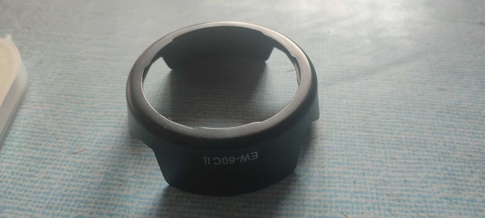 БЛЕНДА EW-60C II ДЛЯ ОБ'ЄКТІВ CANON