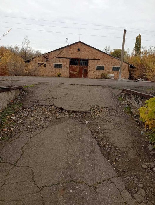 Оренда ангару та нежитлових приміщень в місті Городище