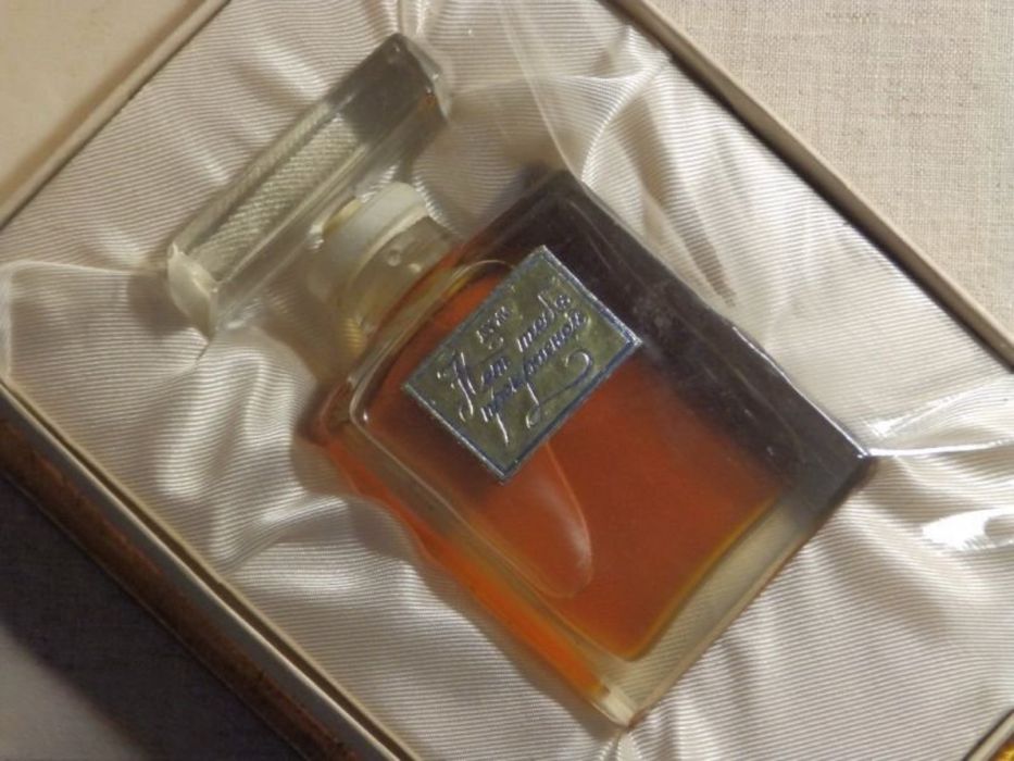 Духи «НЕТ ТЕБЯ ПРЕКРАСНЕЙ» Алые Паруса 1970-е винтажный парфюм СССР