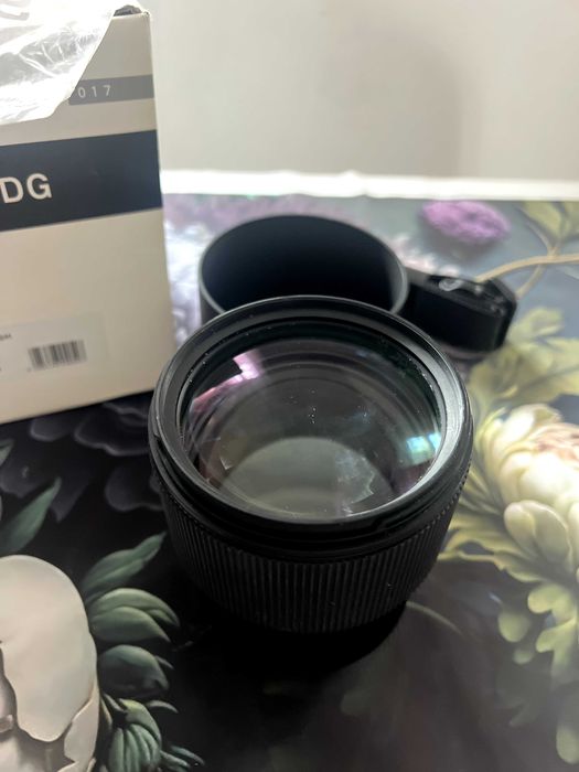 Lente Sigma 135mm f/1.8 DG HSM ART (Canon Mount)