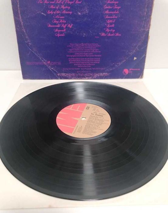 The Shadows – Live At The Paris Olympia 1975