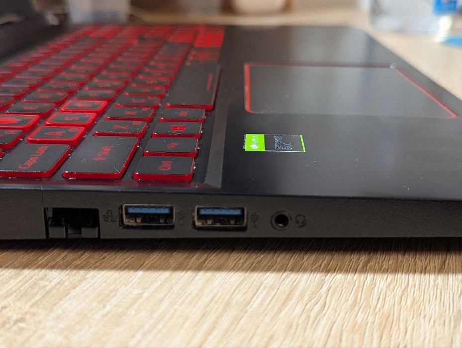 Ігровий ноутбук Acer Nitro 5 AN515-55/GTX 1650/Intel Core i5
