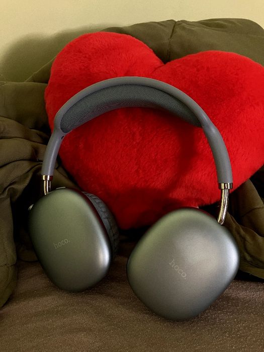 Бездротові навушники Hoco (стиль AirPods Max) — у чудовому стані