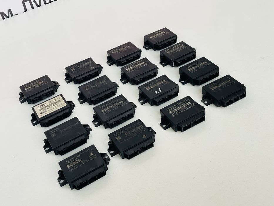 Блок Парктроніків Audi A6 C6 A8 D3 Модуль PDC