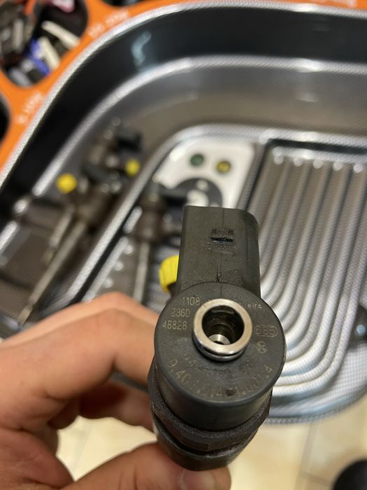 Форсунки LT35 2.8 TDI AUH Бразилец