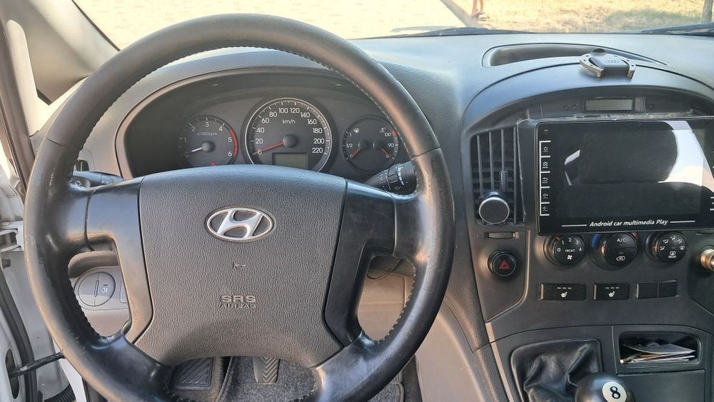 Продам H1 Hyundai