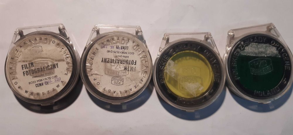 zestaw 4 filtry fotograficzne prl polskie zakłady optyczne