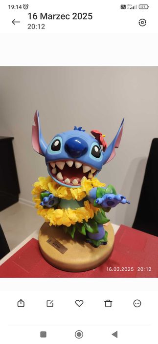 Stitch hula statuetka