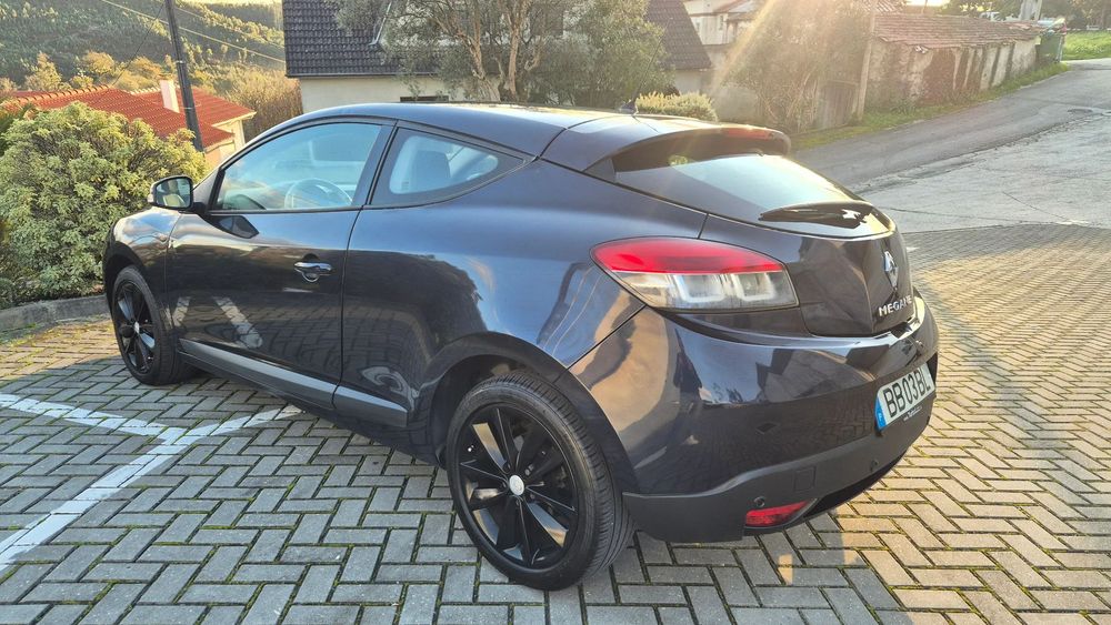 Renault Mégane Coupe dCi 110 FAP Dynamique