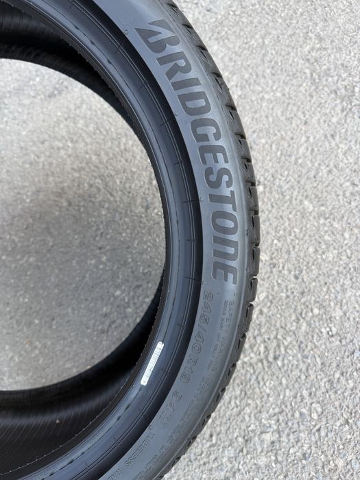 Шини літні 245/40/19 Bridgestone T005 летние шины