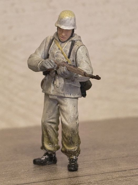 Modelismo militar figuras da Werhmatch camuflado de Inverno 1.35 em resina