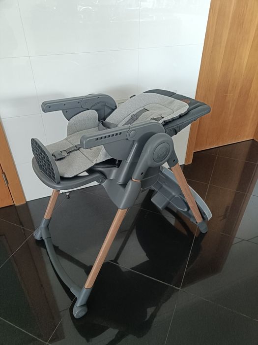 Cadeira de alimentação Maxi-Cosi