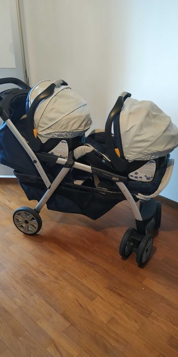 Carrinho bébé para gémeos Chicco