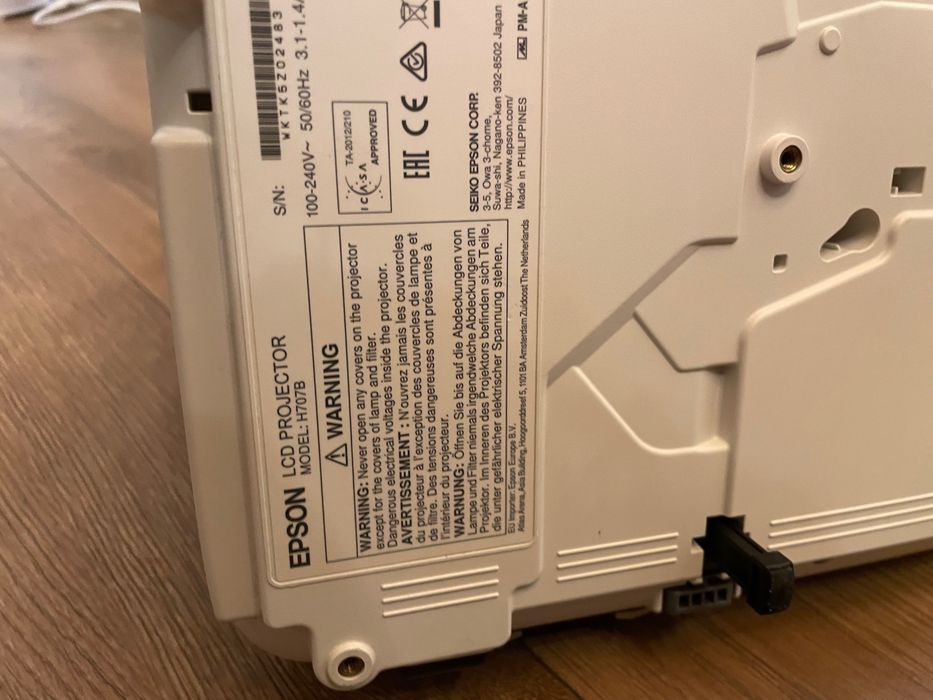 Rzutnik EPSON EH-TW5300