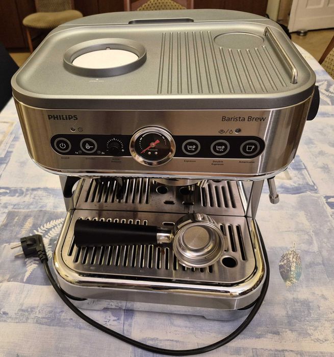 Philips Barista Brew PSA3228-01 expres kolbowy z młynkiem (XI 2025r.)