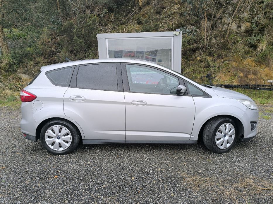 Ford C-Max 1.6 TDCI Titanium Só por telefone