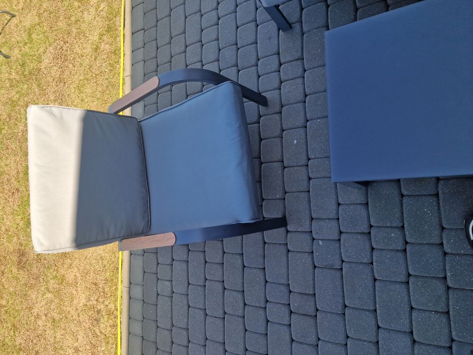 Meble ogrodowe aluminiowe
