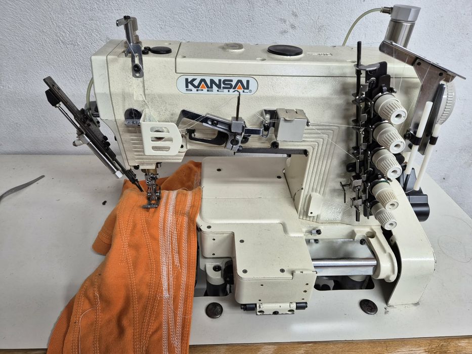 Maquina de Recobriamento cinco fios