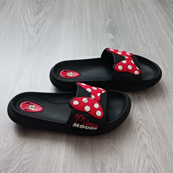 Klapki Myszka Minnie rozm. 32 / super stan